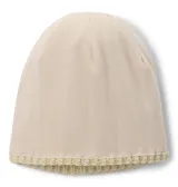 Gorro de punto con diseño de trenzas, color beige con detalles en amarillo neón. Presenta un pompón superior, borde doblado y parche de cuero con logo de la marca en la parte frontal. Cuenta con forro interior de polar.