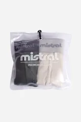 Pack de dos bóxers lisos de la marca Mistral, confeccionados en algodón con elastano. Presentan cintura elástica con el logo de la marca estampado y costuras reforzadas.