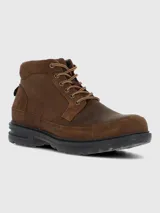 Bota de cuero estilo botín con cordones, diseño de punta cuadrada y suela de goma con tecnología de absorción de impactos.
