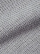 Sweater gris de Tommy Hilfiger, de tejido de punto con cuello en V y logo bordado en el pecho.