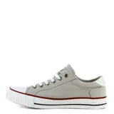 Championes de lona Topper modelo Wagon, de color gris con cordones y puntera blanca, detalles en rojo y negro en la suela, y logo de la marca en el lateral y lengüeta.