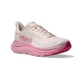 Championes de running Hoka modelo Clifton 10, color rosa claro con detalles en fucsia. Presentan una suela de plataforma amortiguada y logo de la marca en el lateral.