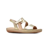 Sandalia plana de cuero color negro, con diseño de tiras cruzadas, cierre ajustable con velcro en el empeine y plantilla acolchada en tono tostado.