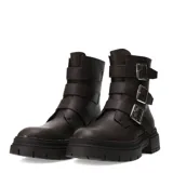 Botas de caña media color marrón oscuro con suela track gruesa. Presentan tres correas horizontales con hebillas metálicas plateadas en el lateral externo.