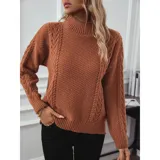 Sweater de punto color marrón con diseño de trenzas y textura en relieve. Presenta cuello alto, mangas largas y puños acanalados.