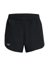Shorts deportivos de doble capa Under Armour, color negro. El diseño incluye un pantalón corto exterior ligero y un short de compresión integrado para mayor sujeción. Cuenta con cintura elástica con cordón, paneles de malla para ventilación y un bolsillo lateral invisible con cremallera.