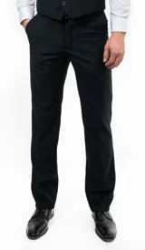Pantalón de vestir negro Florenzi, de corte clásico confort, ideal para la oficina. Confeccionado en poliéster y viscosa.