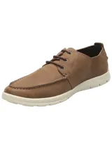 Zapato casual tipo náutico de cuero marrón con cordones, suela de goma blanca y logo de la marca grabado en el lateral.