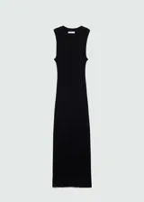 Vestido midi de punto fino, color negro, con cuello redondo y diseño sin mangas de corte recto.