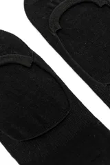 Pack de tres pares de medias invisibles de color negro, diseñadas para no verse al usar calzado bajo.