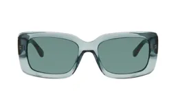 Lentes de sol Teresa Calandra modelo Carole, con montura rectangular de acetato color gris y lentes verdes.