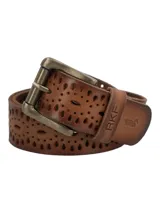 Cinturón de mujer confeccionado en cuero natural color caramelo, con diseño de perforaciones decorativas en toda la superficie y hebilla metálica en tono bronce envejecido.