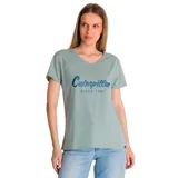 Remera de cuello en V color verde menta, con estampa frontal del logo de la marca en tono azul metalizado. Presenta mangas cortas y un corte clásico.
