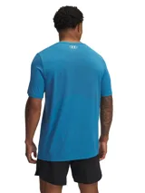 Remera deportiva Under Armour Vanish Seamless de manga corta, color azul con textura jaspeada. Presenta un diseño ergonómico sin costuras para reducir la fricción, con zonas de ventilación estratégicas y tejido elástico de secado rápido.