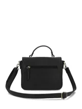 Cartera tipo bandolera de color negro, con solapa frontal, asa superior fija y correa larga ajustable y extraíble. Presenta el logo de la marca grabado en letras doradas en la parte frontal.