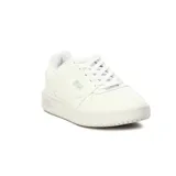 Championes Fila Arcade Low blancos de cuero sintético, con cordones y logo de la marca en el lateral.