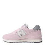 Championes urbanos New Balance modelo 574, color rosado, confeccionados en gamuza y malla. Presentan el logo 'N' característico en los laterales, entresuela ENCAP para mayor amortiguación y suela de goma negra.