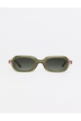 Lentes de sol Tiwi modelo Bennett, con montura bicolor verde y rosa, y cristales degradados color borgoña.