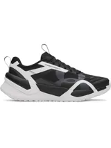 Championes de entrenamiento Under Armour modelo UA W Reign XT para mujer, en color negro con detalles en blanco y gris. Cuentan con capellada de malla transpirable, refuerzos de TPU, mediasuela de amortiguación UA HOVR y suela de diseño estructurado para mayor estabilidad.