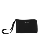 Sobre negro de cuero sintético con textura granulada, cierre de cremallera plateado y correa de muñeca. Incluye el logo de la marca "Terrano" en plateado en la parte frontal.