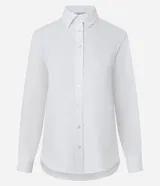 Camisa básica de tricolina negra con cuello solapa, abotonado delantero y mangas largas con puños largos.