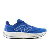 Championes de running New Balance modelo Vongo v6, color azul con entresuela amortiguada blanca Fresh Foam X y suela negra. Presenta capellada de malla transpirable y el logotipo reflectante 'N' en los laterales.