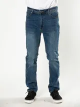 Pantalón de jean azul de corte recto.