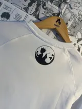 Buzo blanco de felpa con estampado de los personajes Gon y Killua del anime Hunter x Hunter.