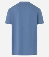 Remera celeste de algodón con cuello redondo y manga corta. Estampa localizada con imágenes del mar y dibujos.