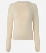 Suéter regular confeccionado en punto leve y con sisa raglán.