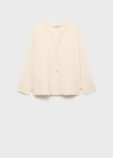 Cardigan de punto con efecto pelo, escote en pico y cierre frontal de botones. Presenta un diseño recto de manga larga con puños acanalados en color rojo contrastante.