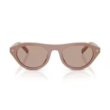 Lentes de sol Prada modelo B15 con armazón de acetato color rosado y diseño geométrico, con cristales tonalizados a juego y detalles metálicos triangulares en las esquinas.