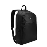 Mochila negra con logo de Topper estampado en blanco. Tiene un compartimento principal con cierre, un bolsillo frontal con cierre y un bolsillo lateral abierto. Las correas son ajustables y acolchadas.