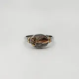 Anillo de plata 925 con apliques de oro 9k, con diseño de herramientas de pedicura.