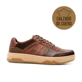 Zapato casual Hi-Tec Joe de cuero color marrón con cordones y suela de goma color beige.