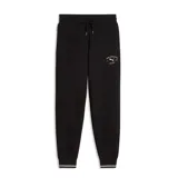 Pantalon de jogging Puma color negro, con cintura elástica ajustable mediante cordón, bolsillos laterales y puños acanalados con detalle de línea blanca. Presenta un estampado gráfico pequeño en el muslo izquierdo con el logo de la marca.