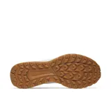 Championes de trail running Merrell Fly Strike 2, color lila con detalles en blanco y suela de goma color caramelo. Presentan una parte superior de malla transpirable con refuerzos de TPU, entresuela de espuma EVA para mayor amortiguación y suela con tacos antideslizantes para mejor tracción.