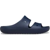 Sandalias Crocs Classic de diseño ergonómico con dos tiras anchas, fabricadas en material Croslite ligero y flexible, con perforaciones para personalización con Jibbitz.