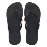 Ojotas Havaianas modelo Top, color gris oscuro con tiras plateadas metálicas con relieve.
