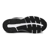 Championes Asics Gel-Nagoya 6 de running para mujer, en color negro con detalles metalizados en tono rosado o cobre, entresuela blanca y suela negra.