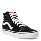 Championes de caña alta Vans modelo SK8-Hi, color negro con detalles en blanco. Confeccionados en una combinación de gamuza y lona, cuentan con la icónica banda lateral Sidestripe, punteras reforzadas, cuello acolchado para mayor soporte y suela de goma con diseño waffle.