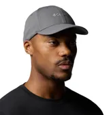 Gorra de béisbol color gris oscuro, con visera curva y cierre ajustable posterior. Presenta el logo de Columbia bordado en blanco en el panel frontal.