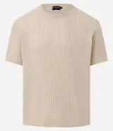 Remera de hombre color beige, corte slim fit, cuello redondo y manga corta. Tejido de punto acanalado texturizado.