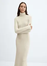 Vestido midi de punto con cuello alto y manga larga, confeccionado en tejido mezcla de lana con diseño evasé.