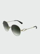 Lentes de sol Longchamp con marco metálico dorado de forma redonda y cristales con degradado en tono kaki. Presentan un detalle de eslabón en las varillas y terminales con patrón jaspeado.