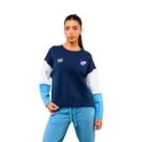 Buzo de cuello redondo Umbro del Club Nacional de Football, con diseño tricolor en azul marino, blanco y celeste. Presenta el logo de la marca y el escudo del club bordados en el pecho.