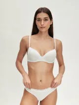 Soutien con aro color gris claro con textura y detalles de encaje.