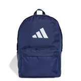 Mochila Adidas de diseño clásico en color azul marino, con el logo de la marca estampado en blanco en la parte frontal. Cuenta con un compartimento principal amplio y un bolsillo frontal con cierre.