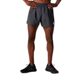 Short deportivo Asics de hombre, color negro, con logo reflectivo y cintura elástica con cordón ajustable. Incluye calzoncillo interior, bolsillo interno y aberturas laterales.