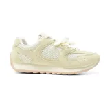 Championes deportivos American Sport Britania color crema con detalles en blanco, confeccionados en malla y material sintético.